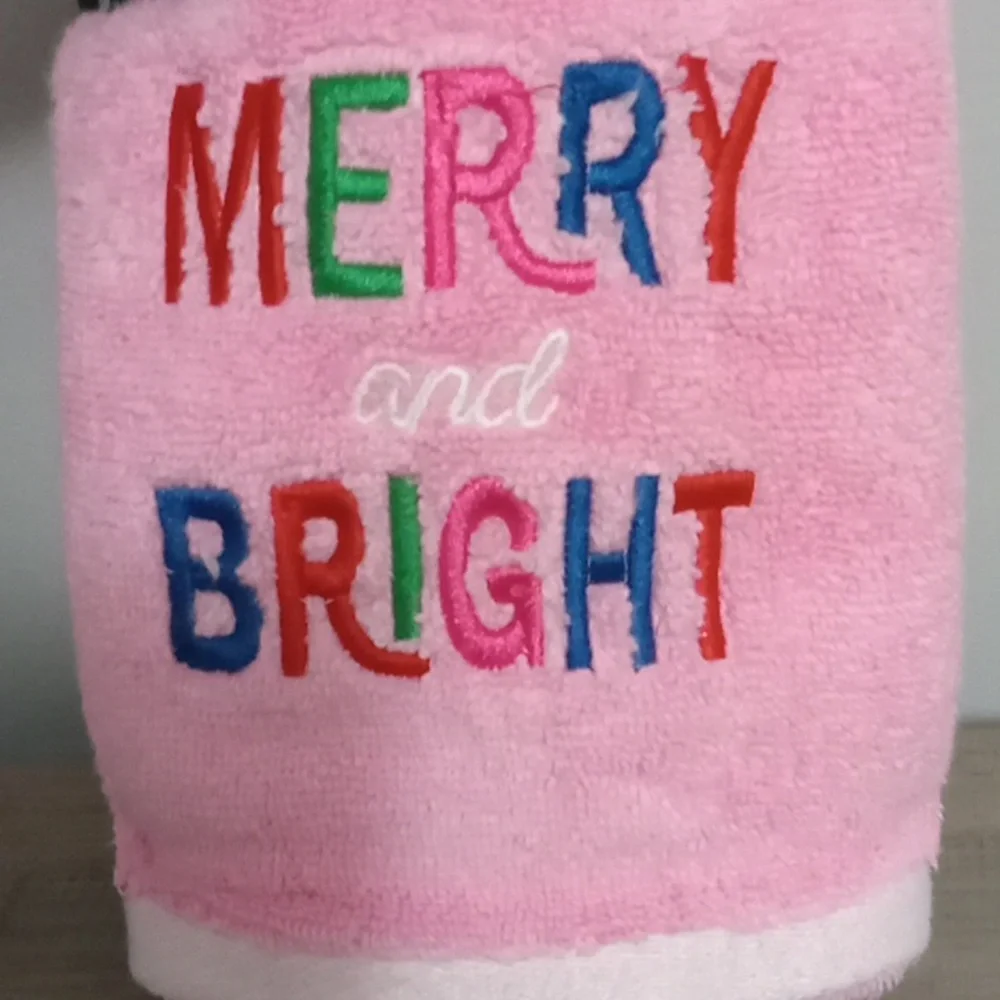 Betsey Johnson Christmas Towel Set New